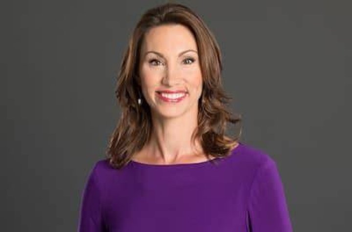 Betsy Kling Wiki Bio, Salary, Husband, Family, Net Worth, Married