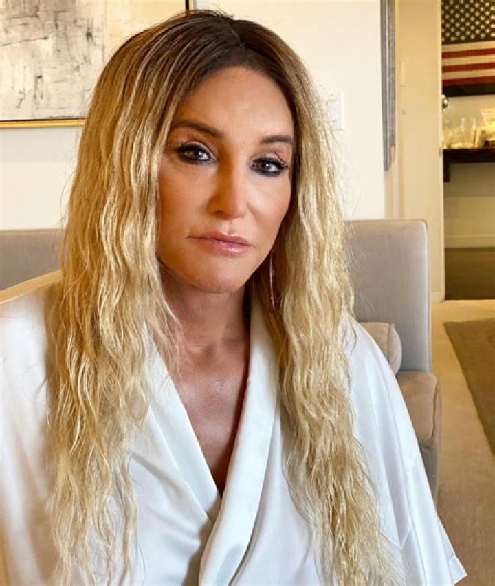 Caitlyn Jenner shows off new blonde locks and teases 'secret project