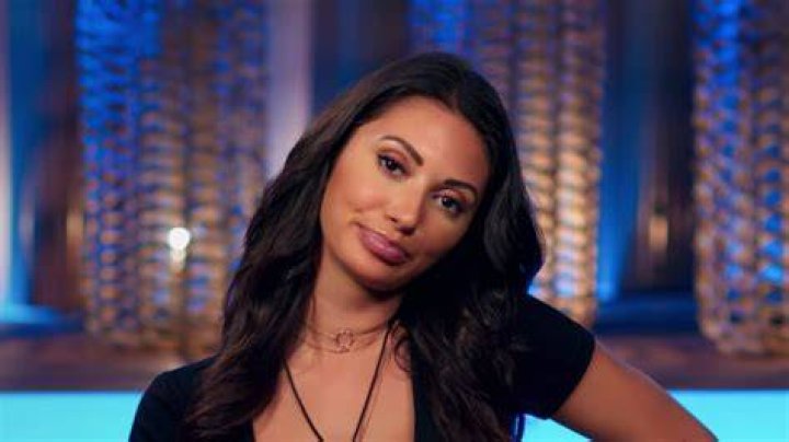 Francesca Too Hot To Handle Plastic Surgery Francesca Farago Sets the