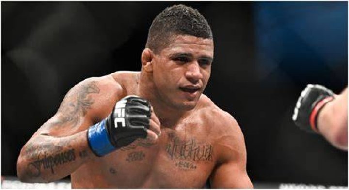 How Tall is Gilbert Burns?