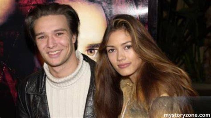 Justin Whalin Bio, Age, Married, Movies And Shows InformationCradle