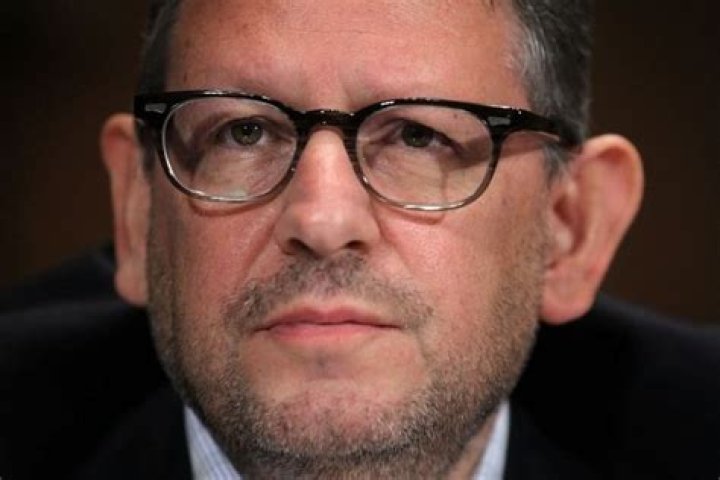 Lucian Grainge convinces Jay Z to join Universal Jewish Business News