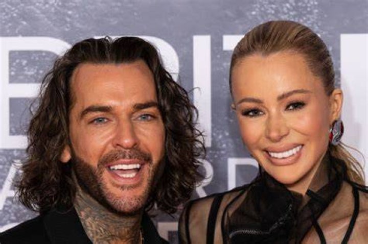 Olivia Attwood and her fianc&eacute; Bradley Dack enjoy romantic meal after