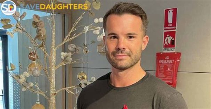 Simon Dunn Death, Partner, Wiki, Net Worth, Simone Dunn Calendar, Parents